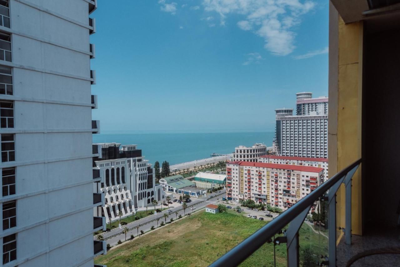 Апарт-отели Aparthotel Tangerine Батуми-5