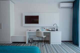 Апарт-отели Aparthotel Tangerine Батуми Двухместный номер с 1 кроватью или 2 отдельными кроватями и видом на море-45
